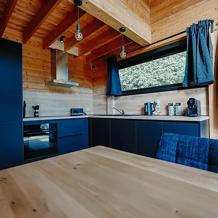 Les Alpages * 더뷔