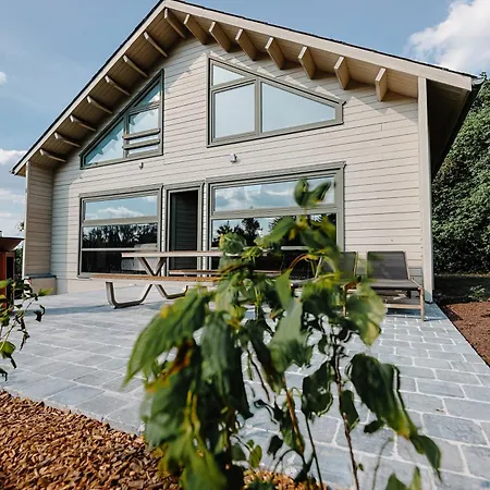 Les Alpages * 더뷔